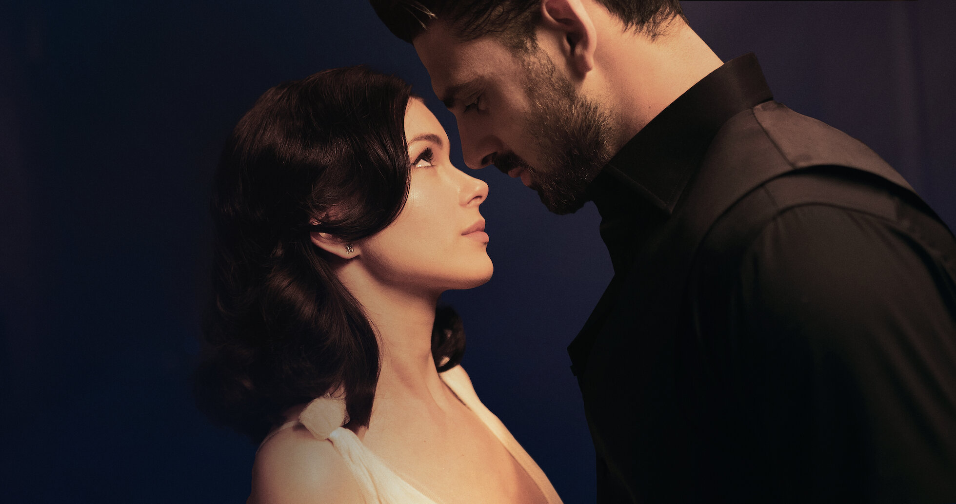 video-section-banner-image