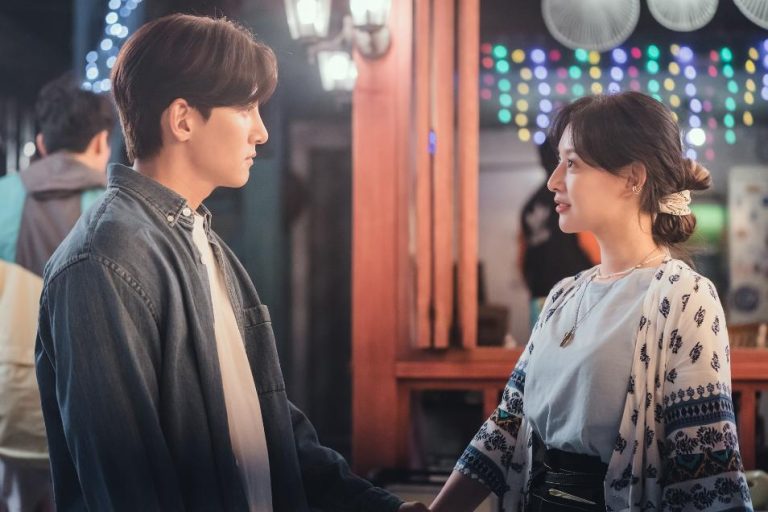 Lovestruck in the City (도시남녀의 사랑법 Dosinamnyeoui Sarangbeop) Season 1 Episode 5