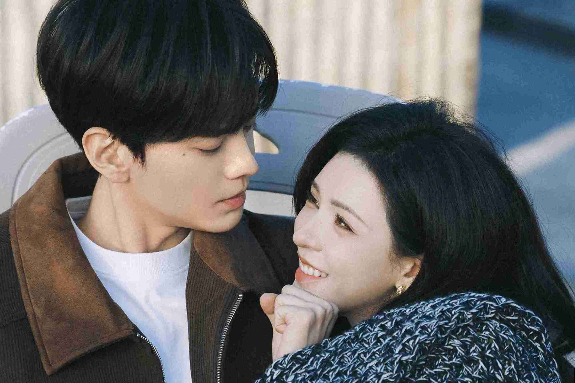 Deep Affectionate Eyes (深情眼) Season 1 Episode 11